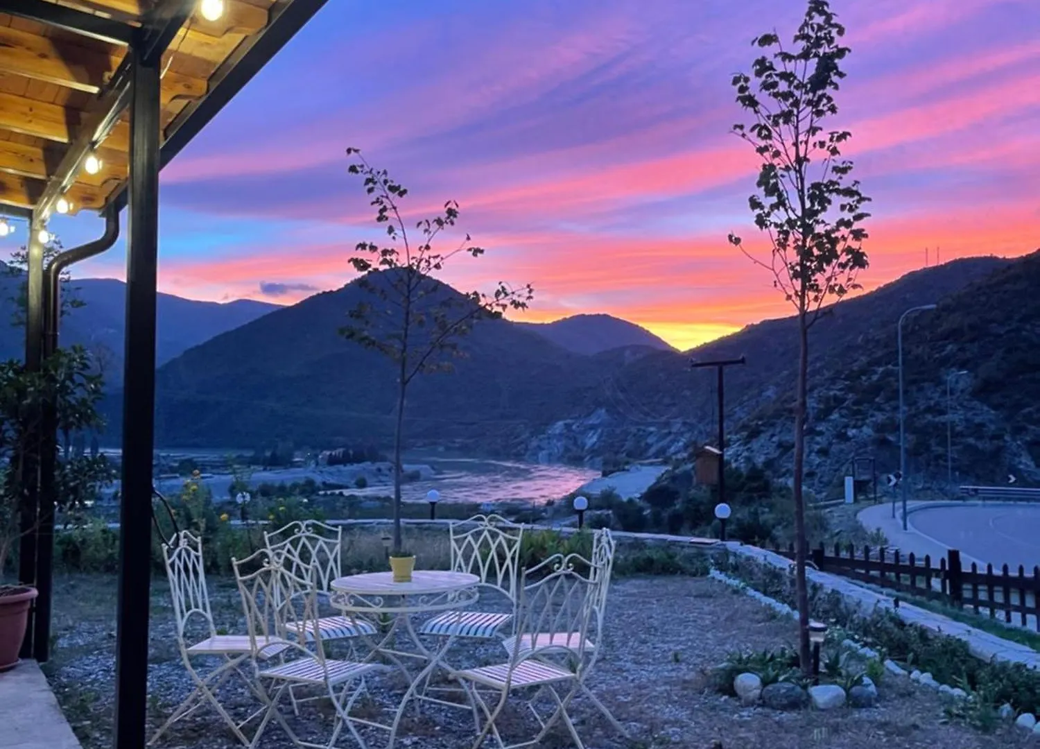 Guest House Panorama Koman Albania