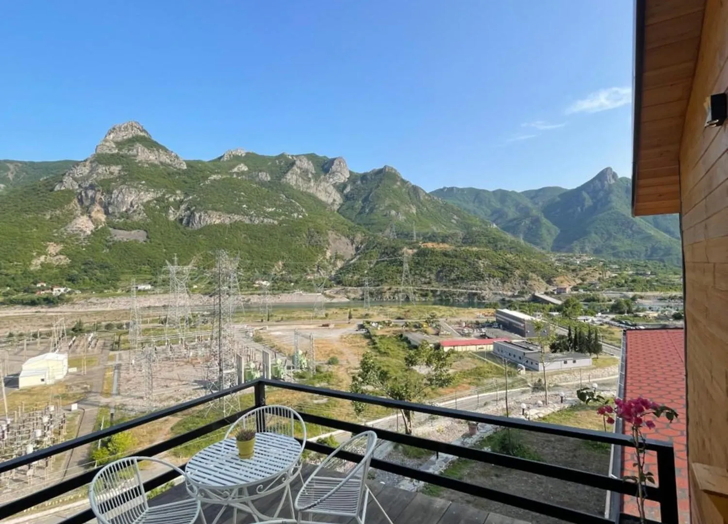 Guest House Panorama Koman