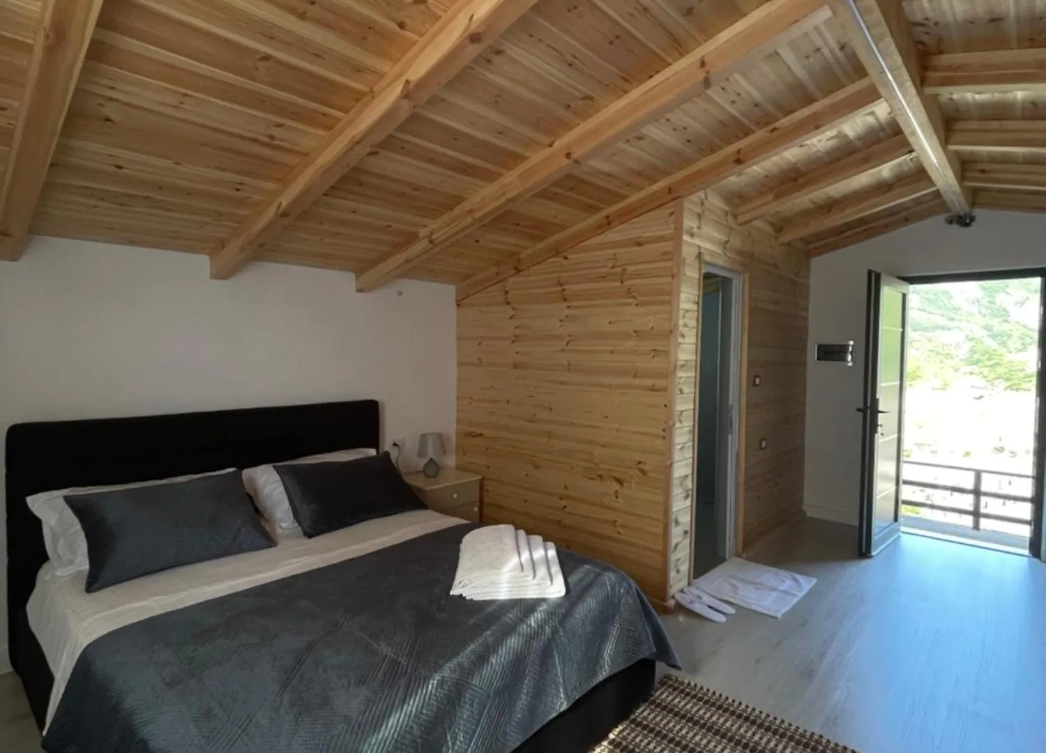 Luxury tent Guest House Panorama Koman