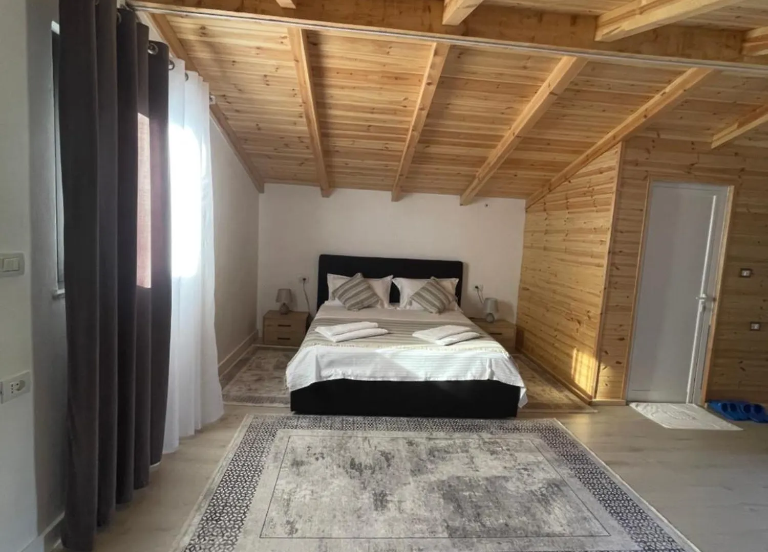 Guest House Panorama Koman 阿尔巴尼亚
